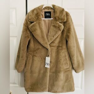 Zara faux fur coat NWT tan size medium